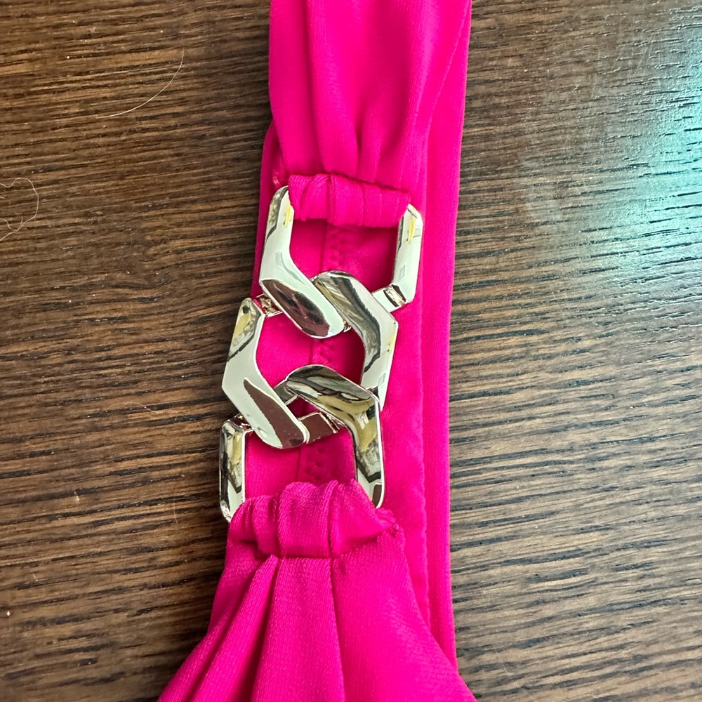 NWT ❤️ Robin Piccone Fuchsia Bikini with Gold Accents.  MSRP $216 - Picture 7 of 12